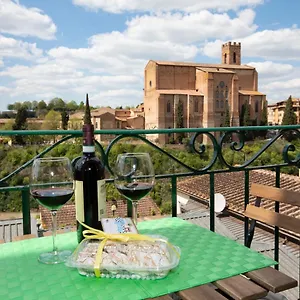 casa-siena-vallepiatta.it-tuscanyhotel.com/